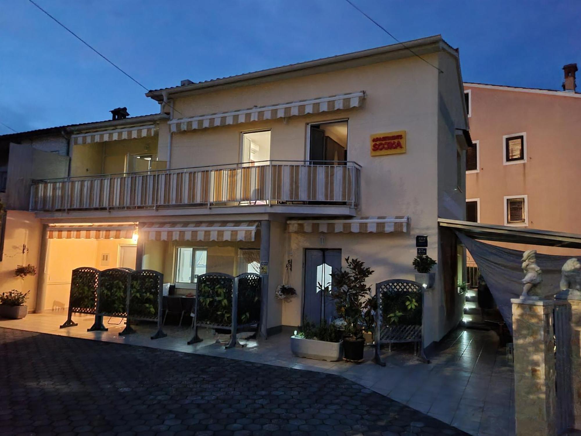 Apartmani Sojka ロヴィニ エクステリア 写真