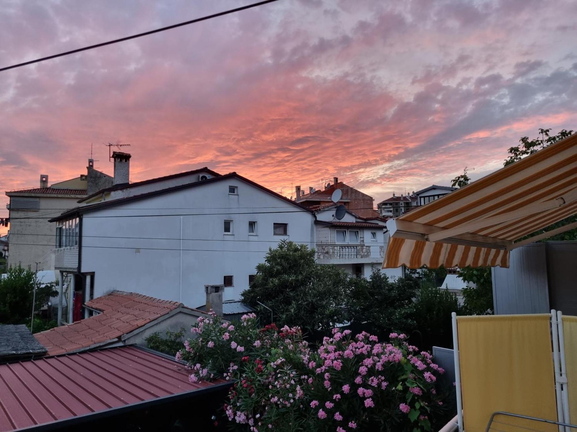 Apartmani Sojka ロヴィニ エクステリア 写真
